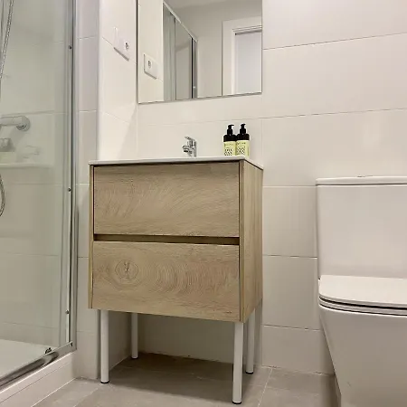En Playa Malvarrosa Con Bano Privado -no Ac- Guest house Valencia