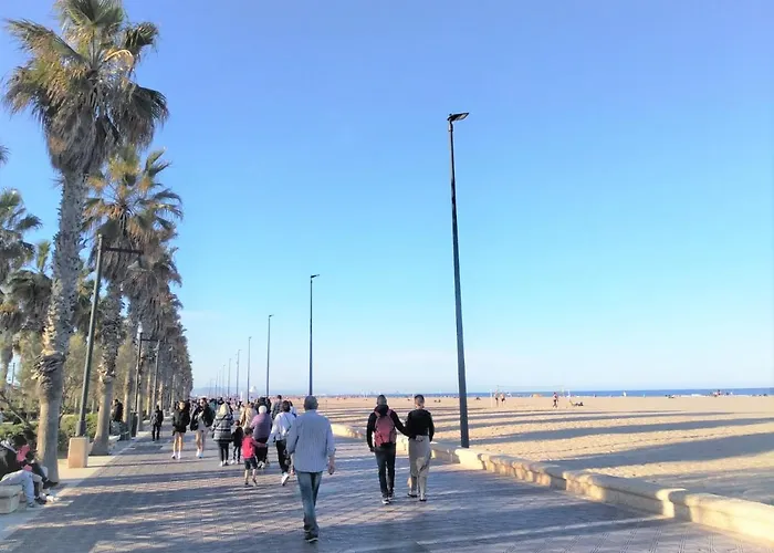 Maison d'hôtes En Playa Malvarrosa Con Bano Privado -no Ac- 3*
