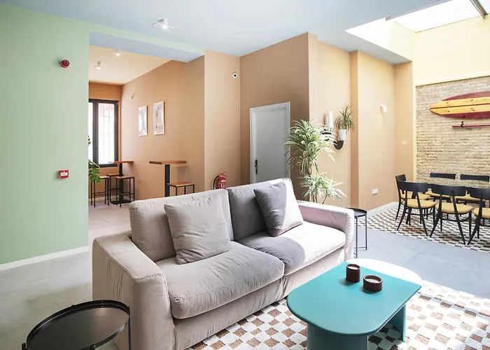 En Playa Malvarrosa Con Bano Privado -no Ac- 3* Valence